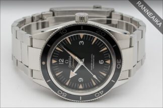 OMEGA Seamaster 300 Master Co-Axial ref. 233.30.41.21.01.001