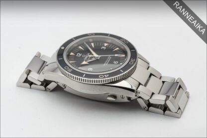OMEGA Seamaster 300 Master Co-Axial ref. 233.30.41.21.01.001